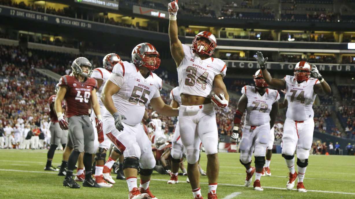 Rutgers RB Paul James in gear after leg injury