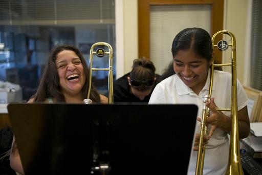 Interpretar música mejora la capacidad cerebral
