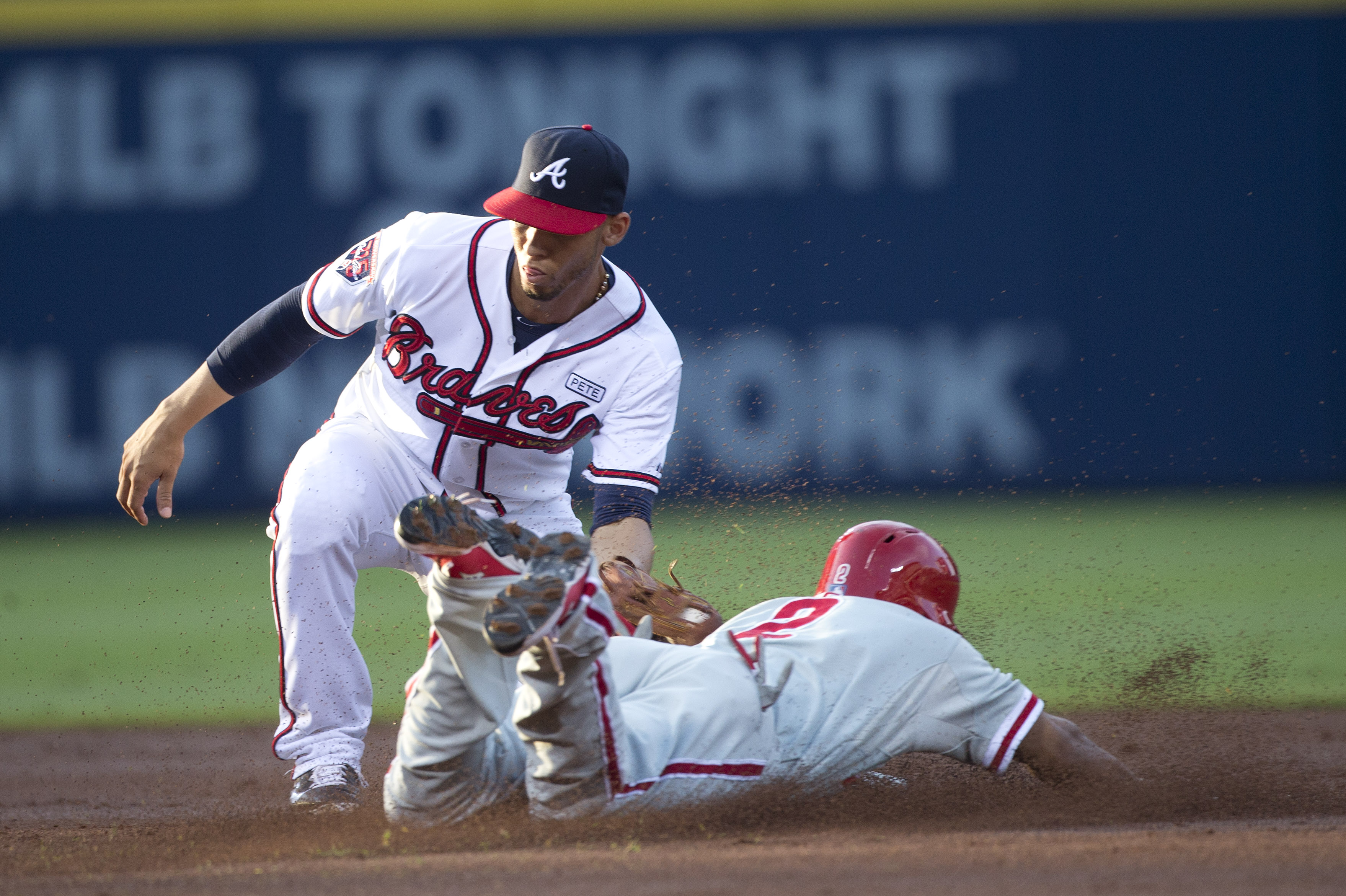 Kendrick, Phillies shut out slumping Braves 4-0