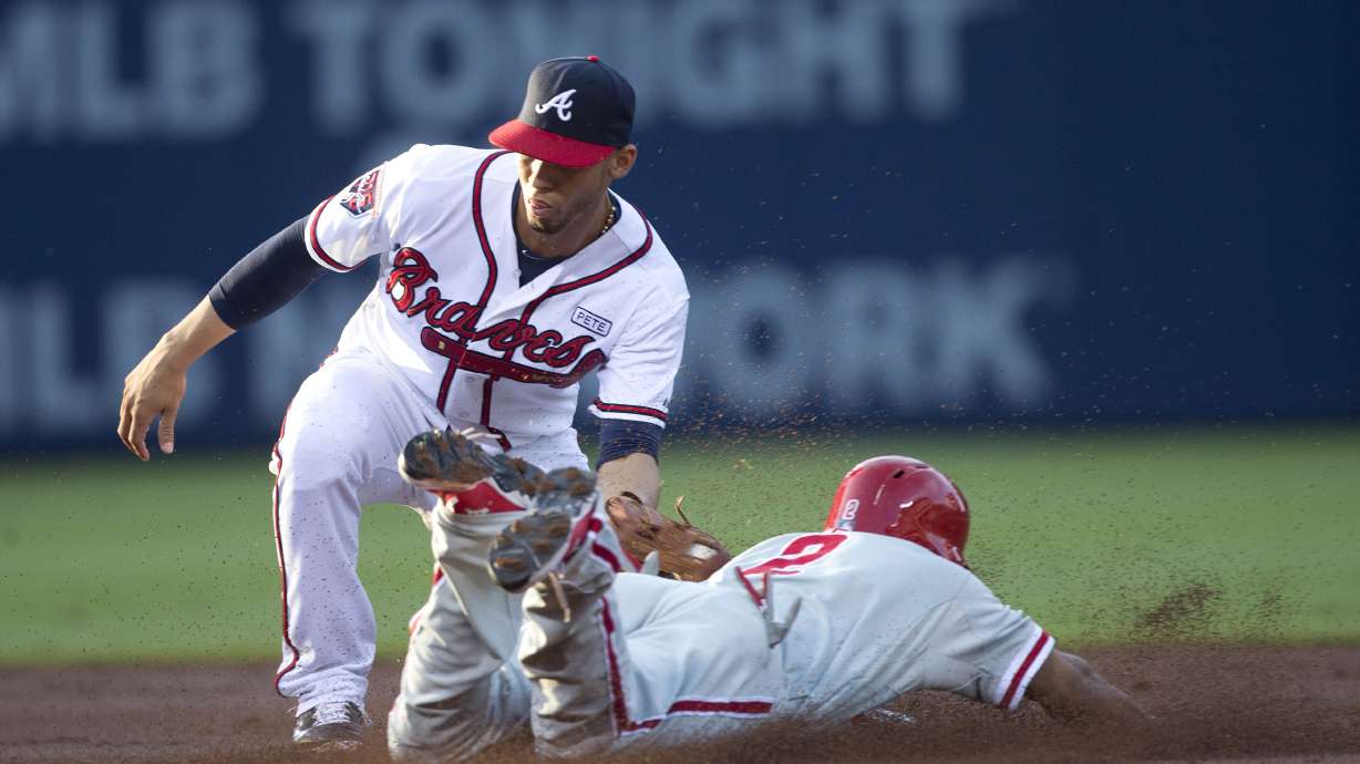 Kendrick, Phillies shut out slumping Braves 4-0