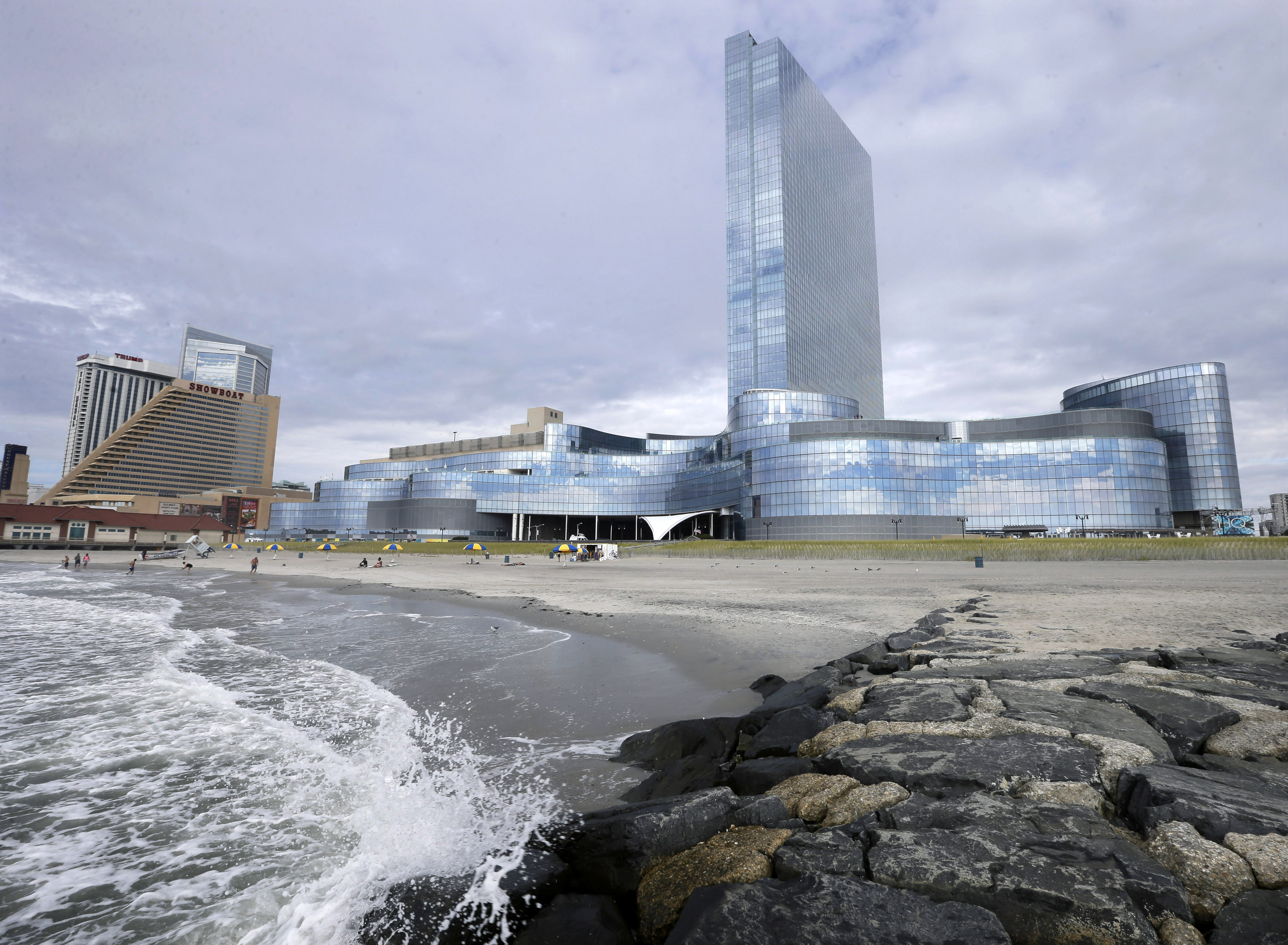 Casino closures brings mass unemployment filing
