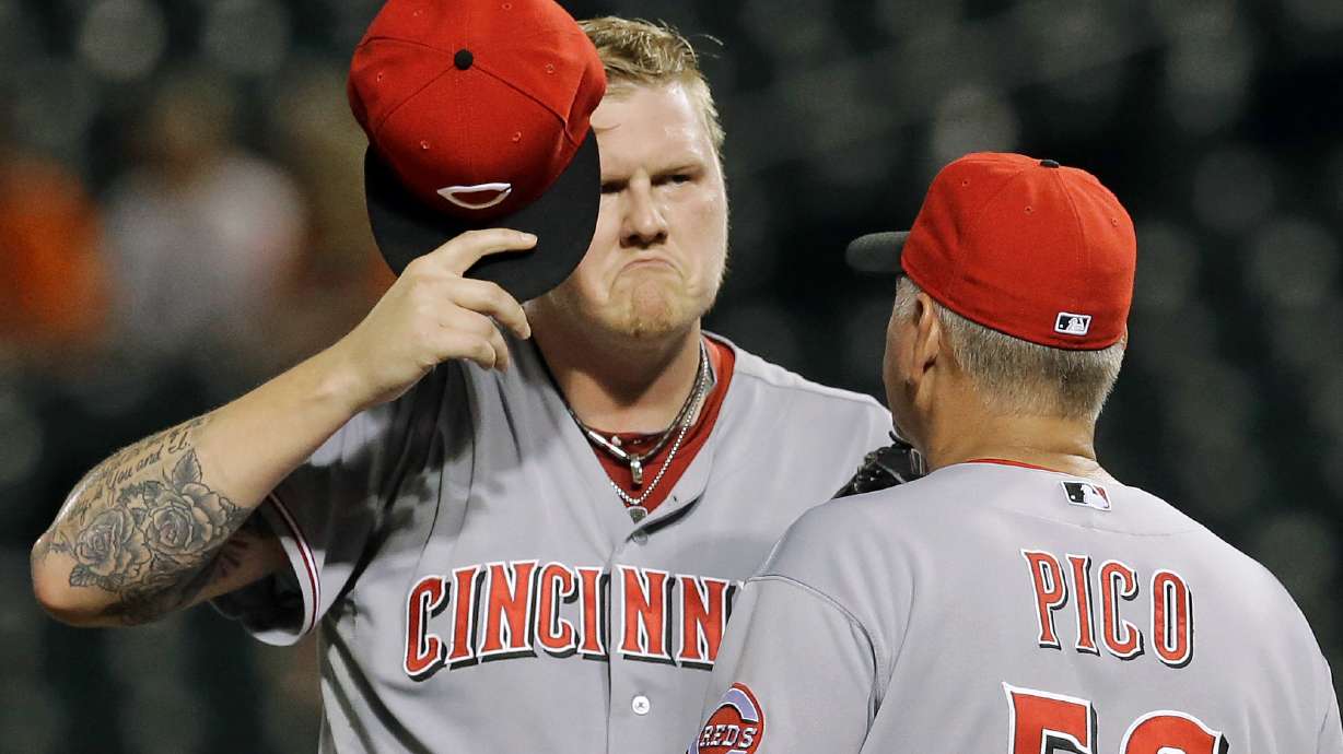 Elements betray Reds in 5-4 loss to Orioles