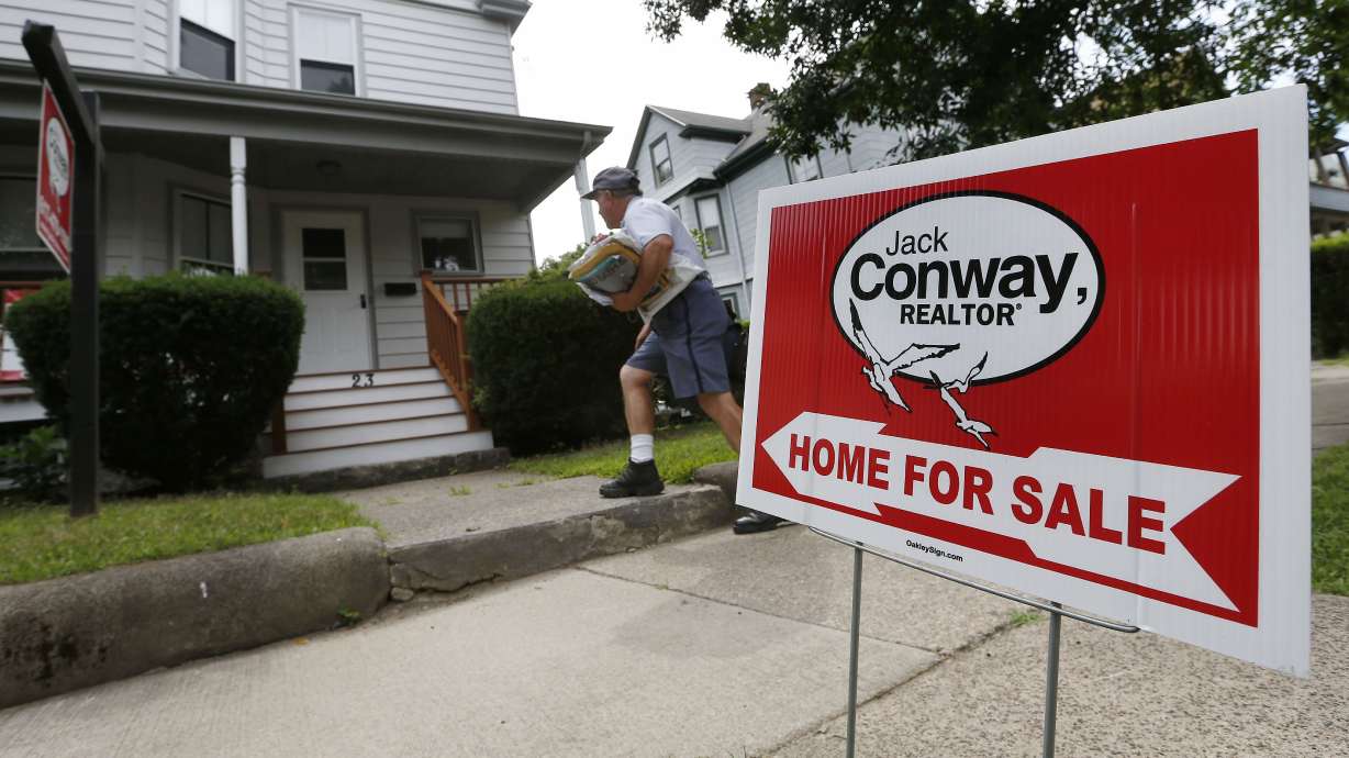 Average US 30-year mortgage rate holds steady