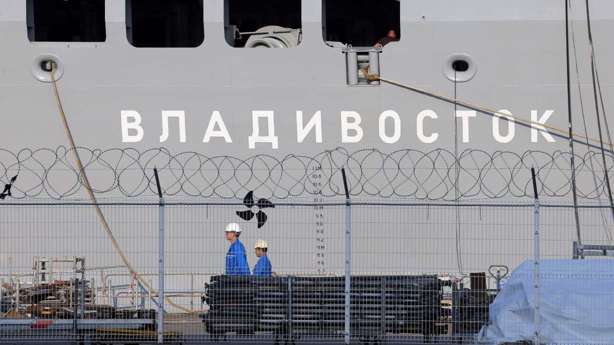 Russian sailors in limbo in French port