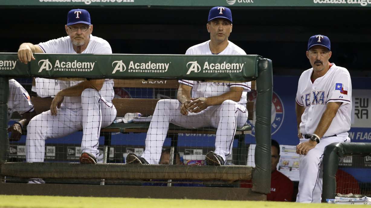 Mariners top Rangers 7-5 after Washington resigns