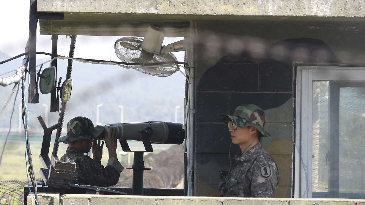 Seoul: N.Korea again fires short-range projectiles