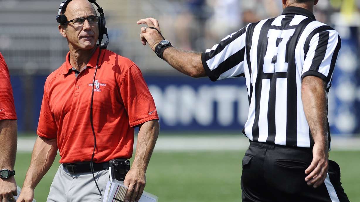 Foxx punt return helps UConn top Stony Brook 19-16