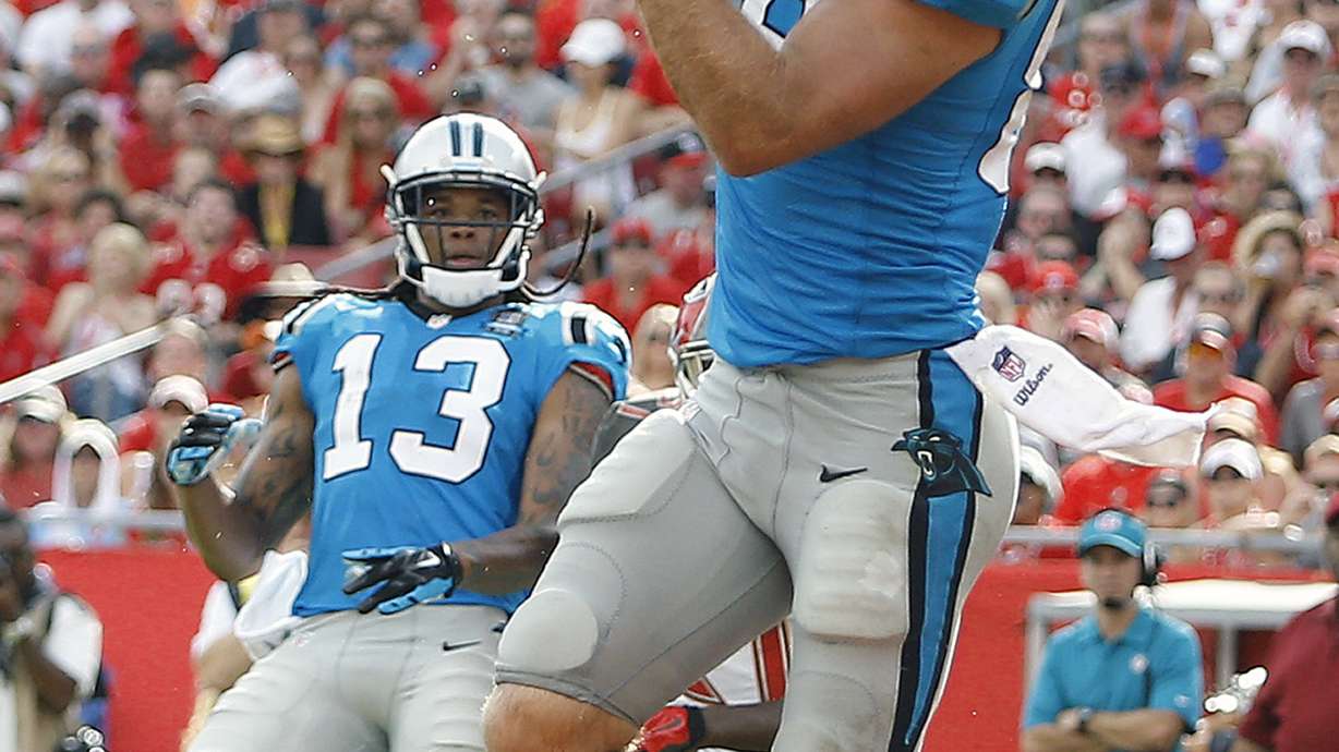 Anderson throws 2 TDs, leads Panthers over Bucs