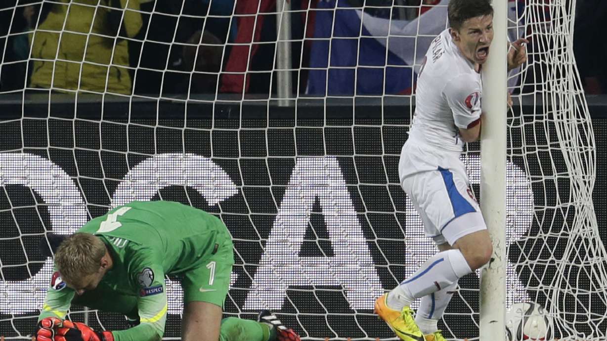 Dutch, Bosnia lose opening Euro qualifiers