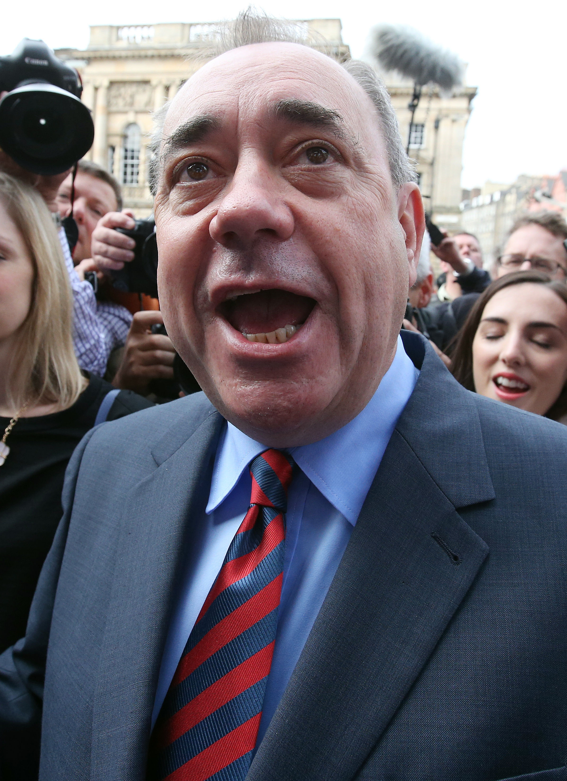 UK leader rushes to fend off Scottish independence