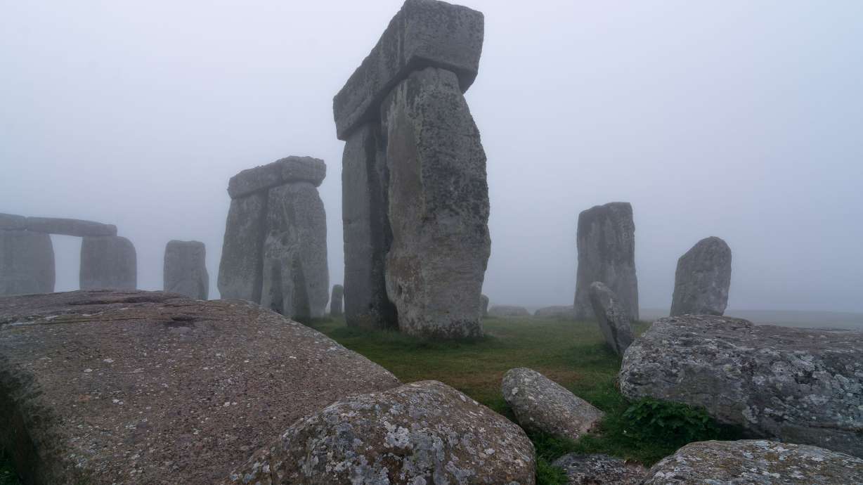 High-tech survey exposes hidden Stonehenge