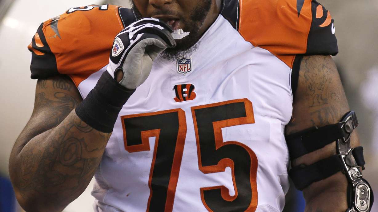 Bengals DT Still on roster, caring for daughter