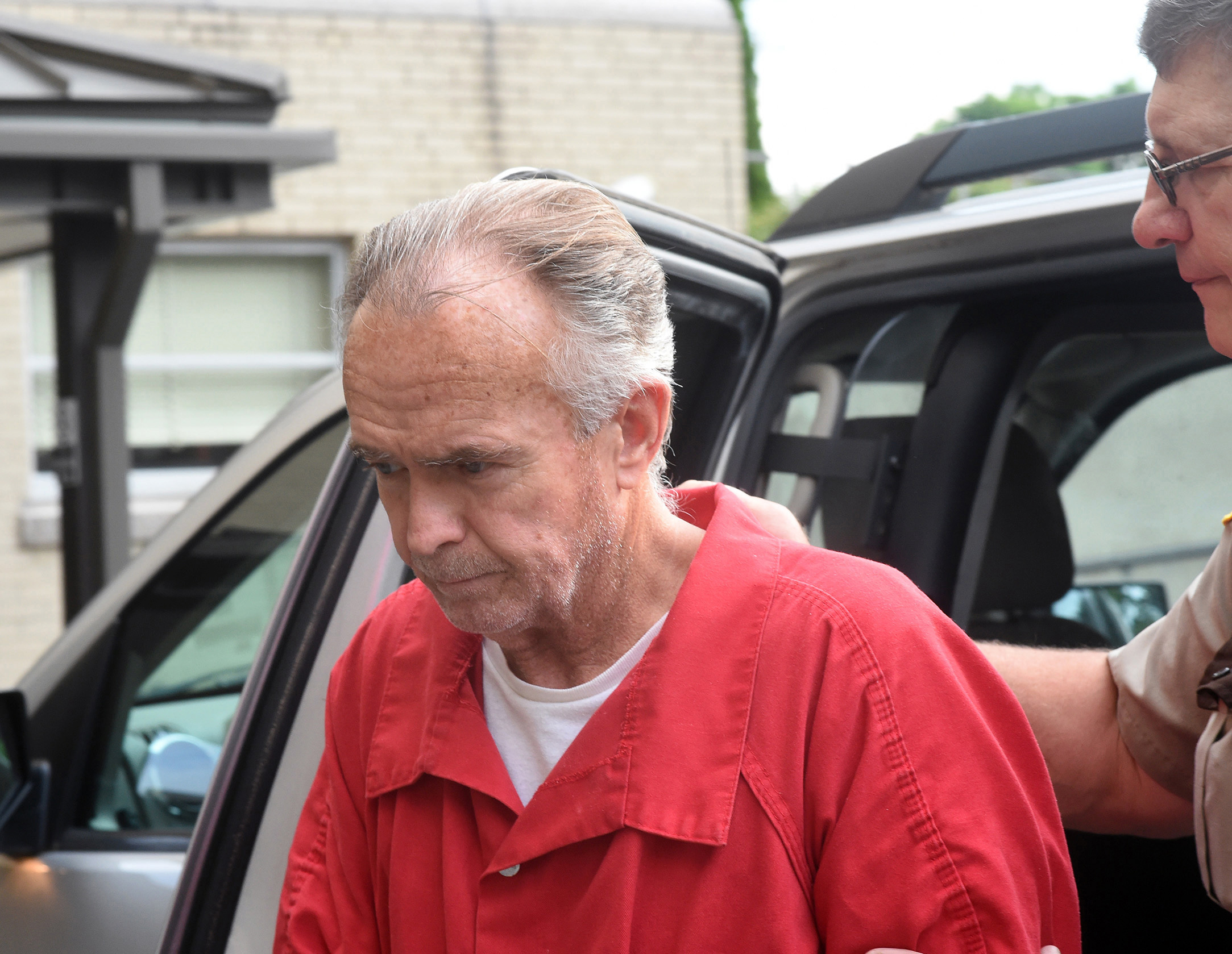 Ex-pastor gets 20-40 years in 1st wife's death