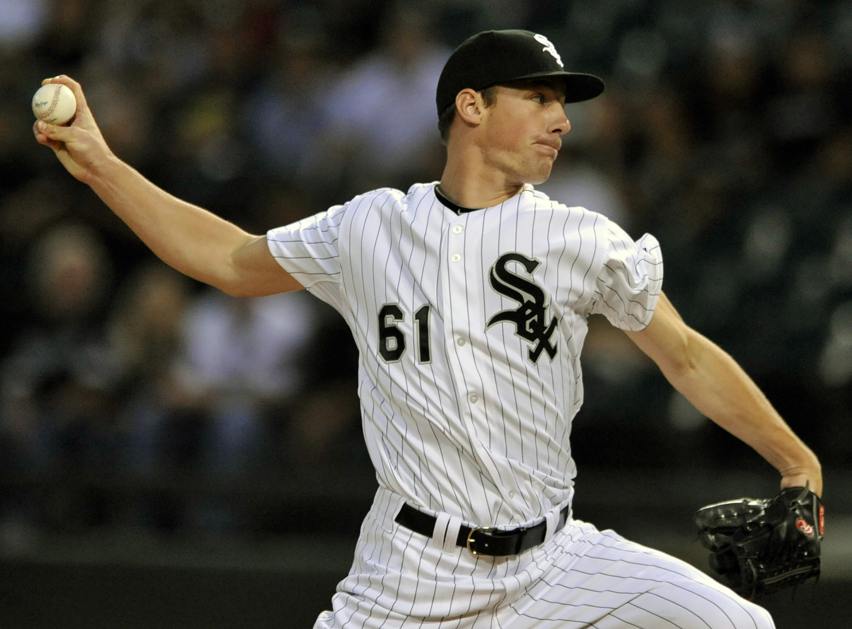 Garcia single lifts White Sox over Athletics 2-1