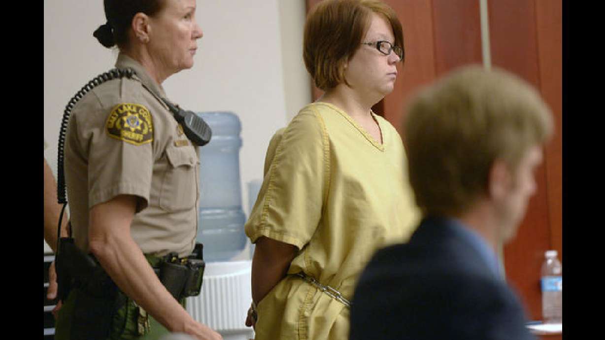 La Defensa cuestiona el "estado mental” de la madre que arrojó su bebé a la basura