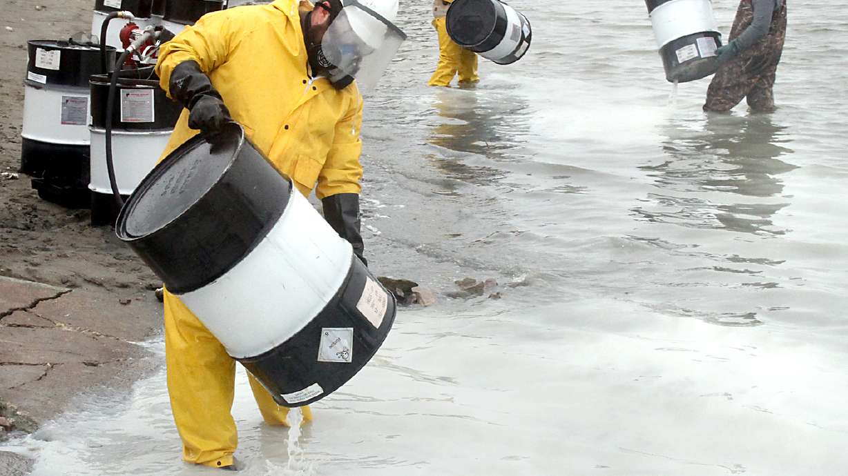 Fish problem addressed with poison in Lake Yankton