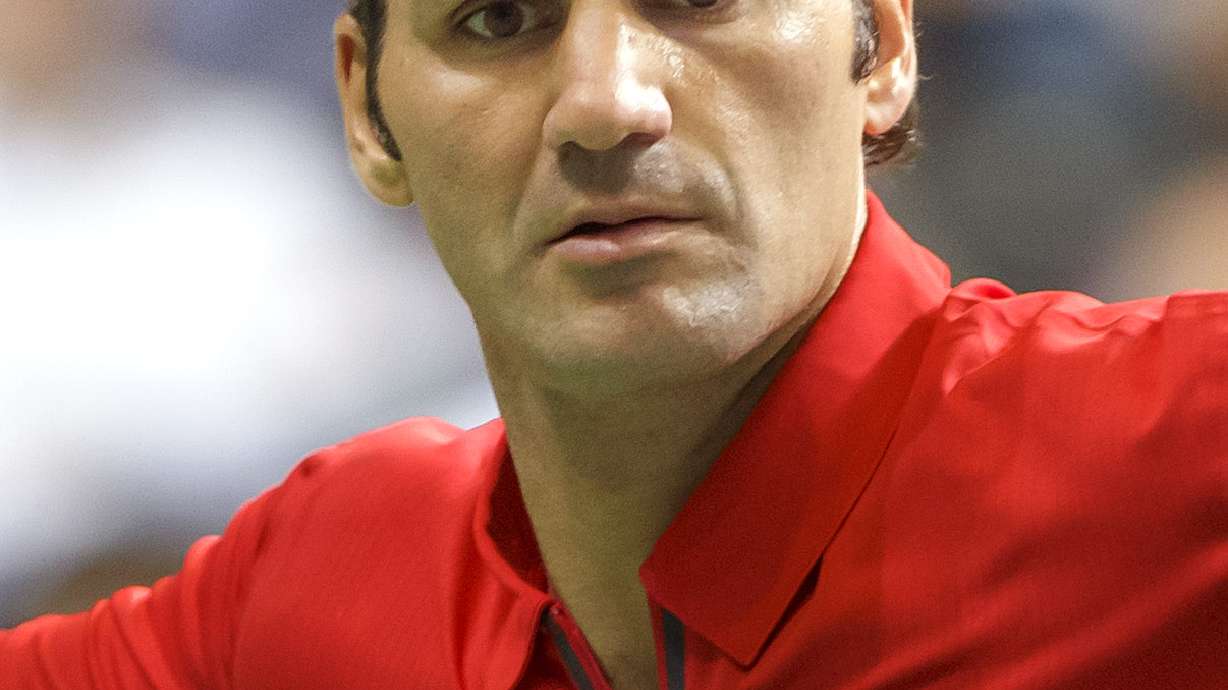 Switzerland leads Italy 2-0 in Davis Cup