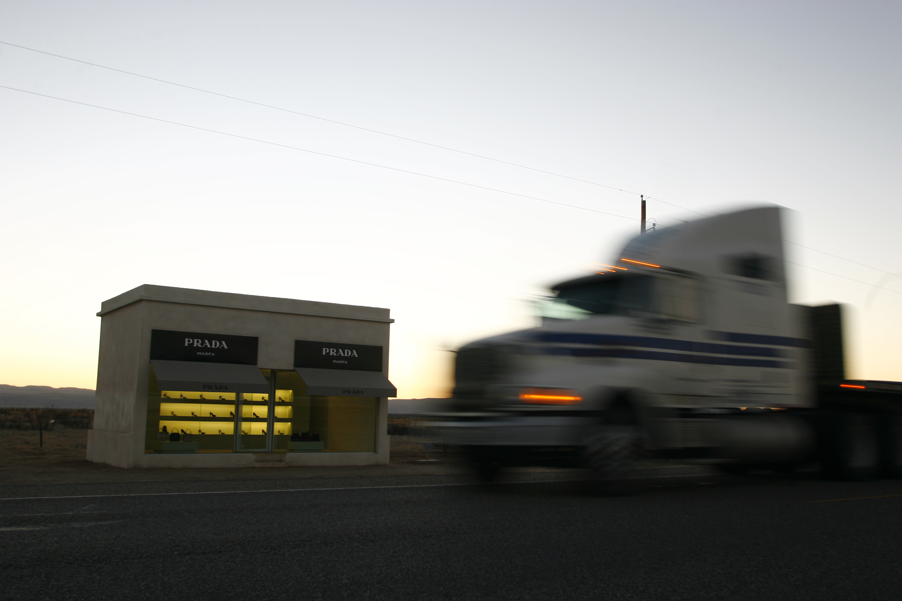 APNewsBreak: Texas will allow Prada Marfa to stay