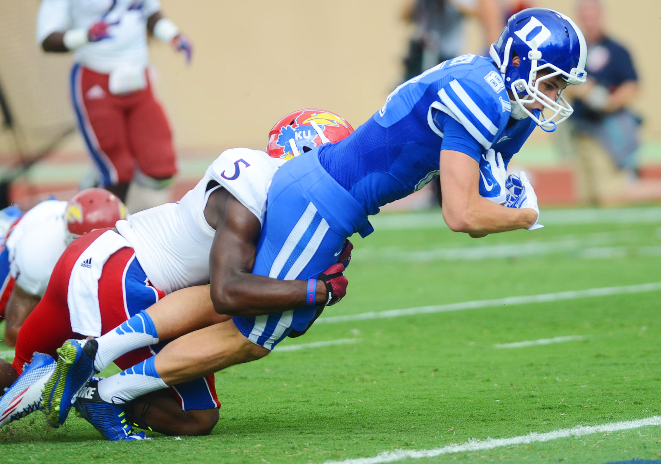 Wilson runs for 245 yards; Duke routs Kansas, 41-3