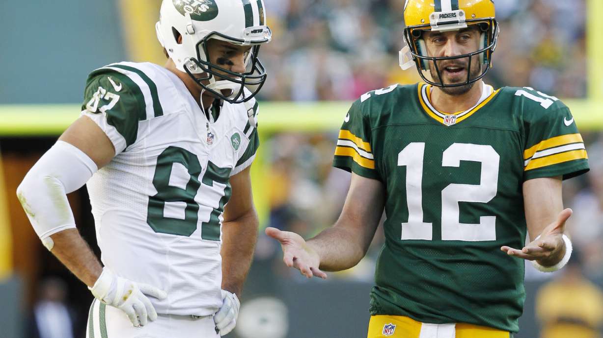 Rodgers, Packers roar back to beat Jets 31-24