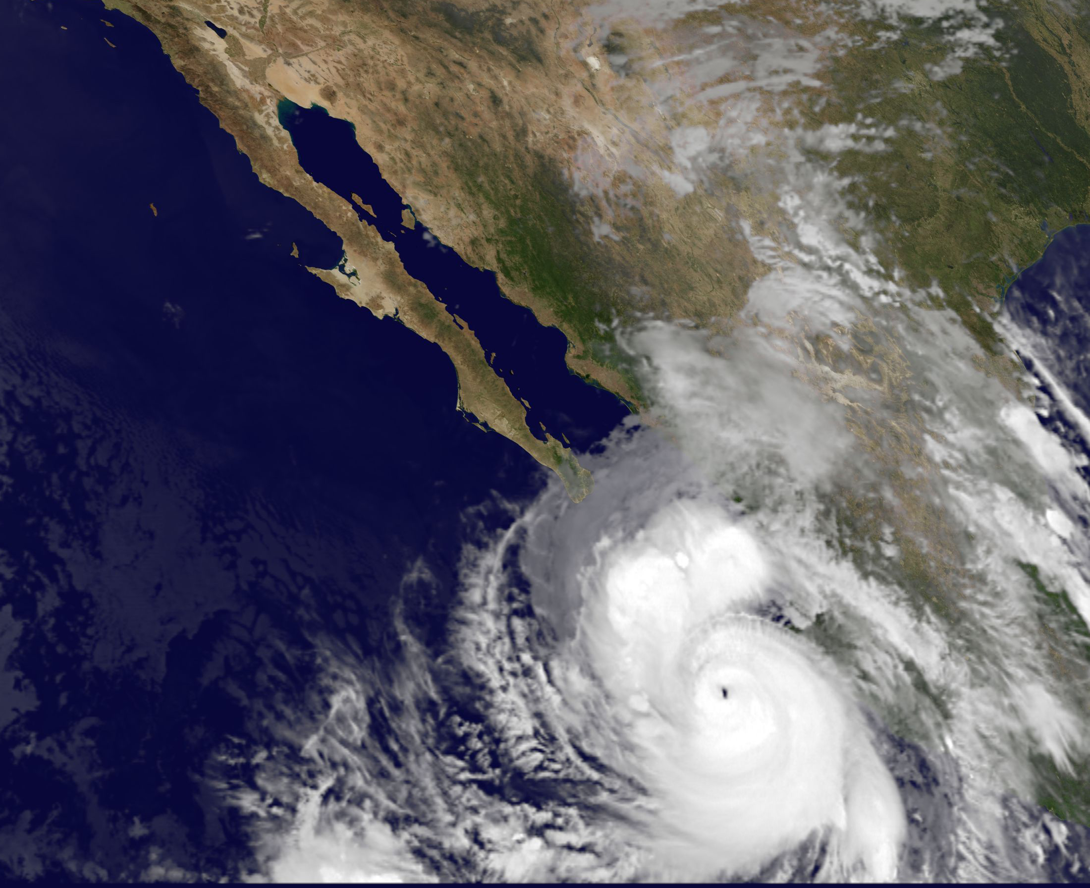 Hurricane Odile in Baja slams Baja California