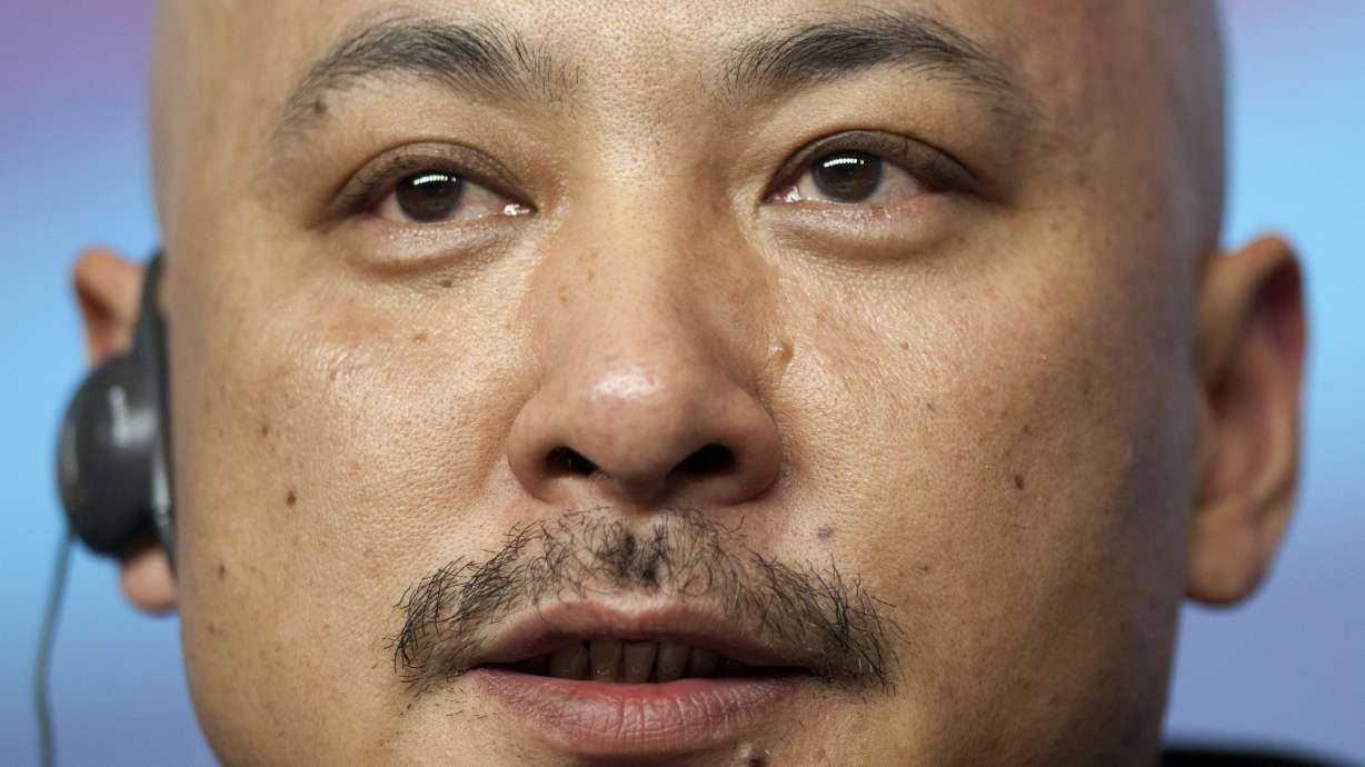 China detains famed film director for prostitution