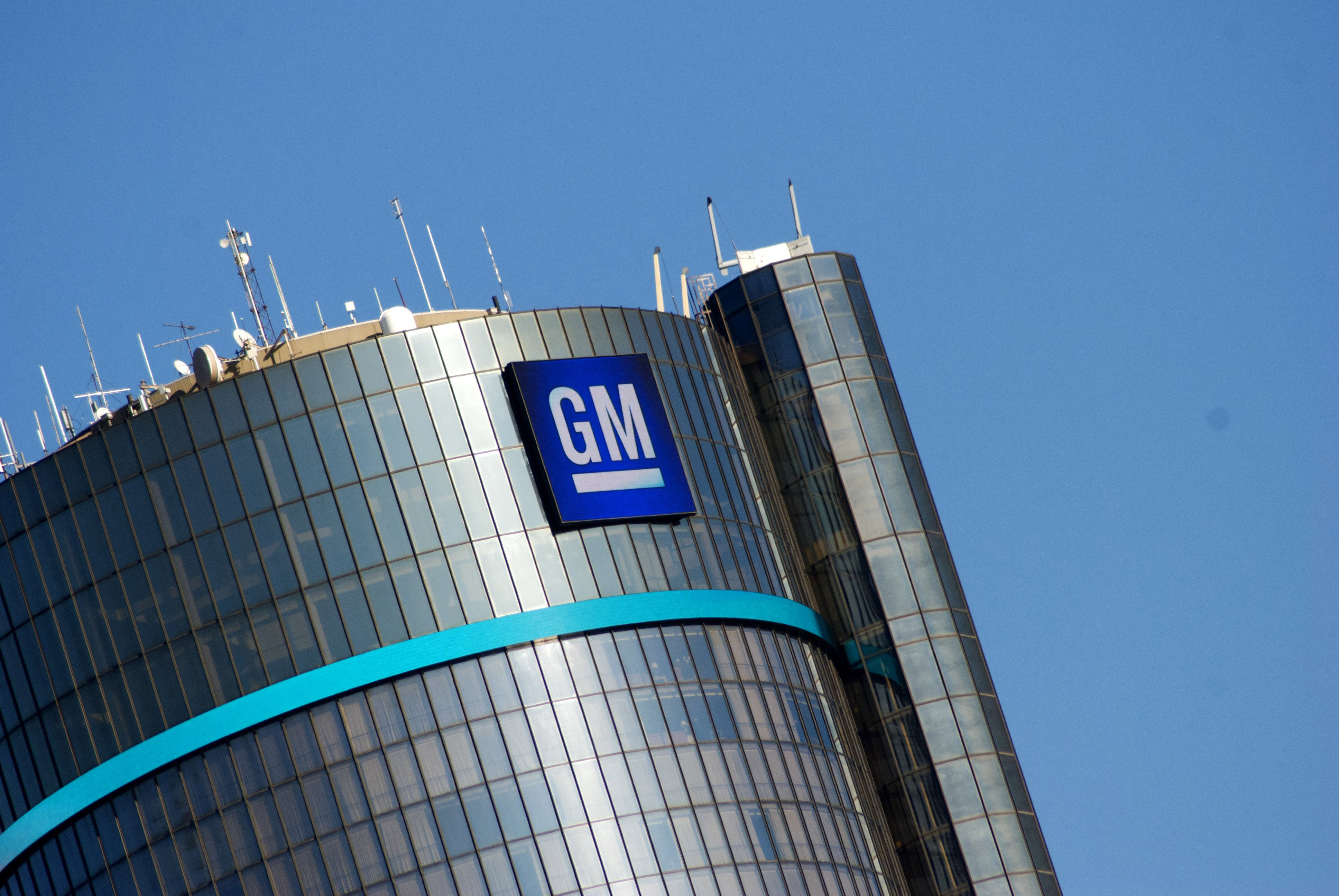 At least 19 deaths tied to flawed GM cars