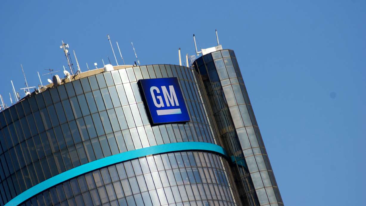 At least 19 deaths tied to flawed GM cars