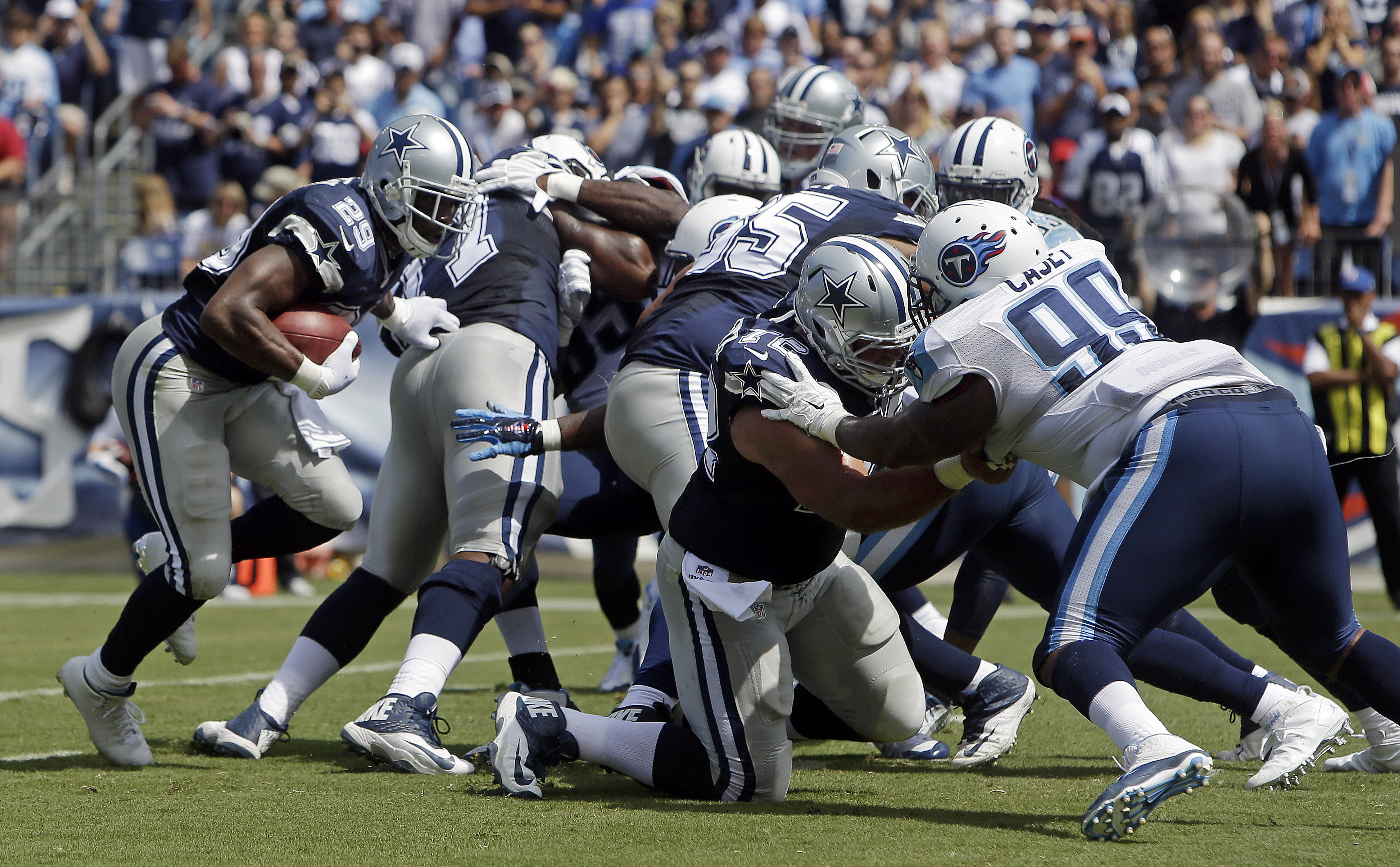 Murray running the show for Cowboys' offense early