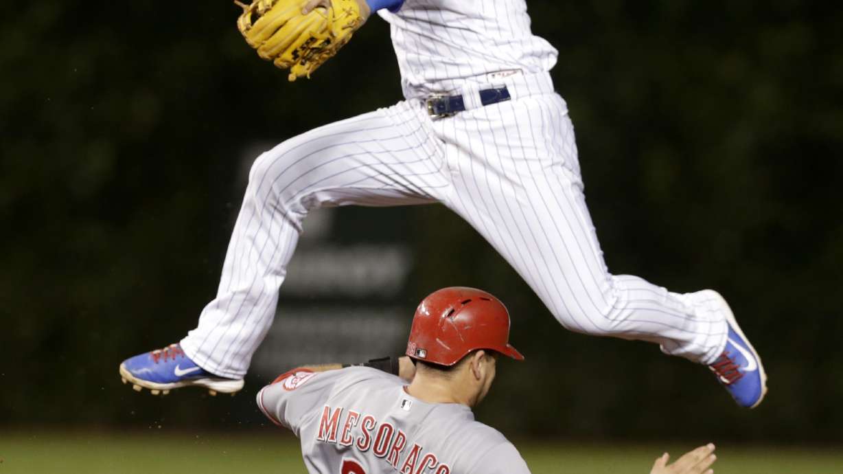 Rizzo's walk-off homer gives Cubs 1-0 win vs. Reds