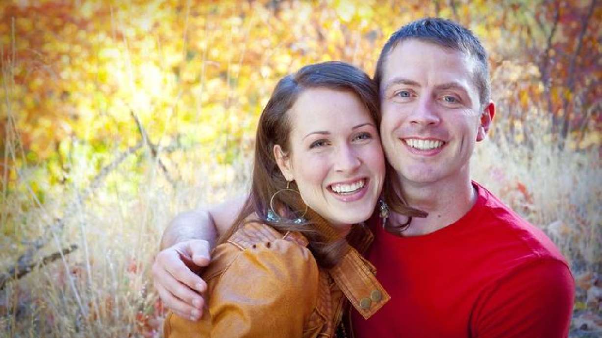 Madre de 5 da a luz a bebé prematuro y comienza lucha contra el cáncer