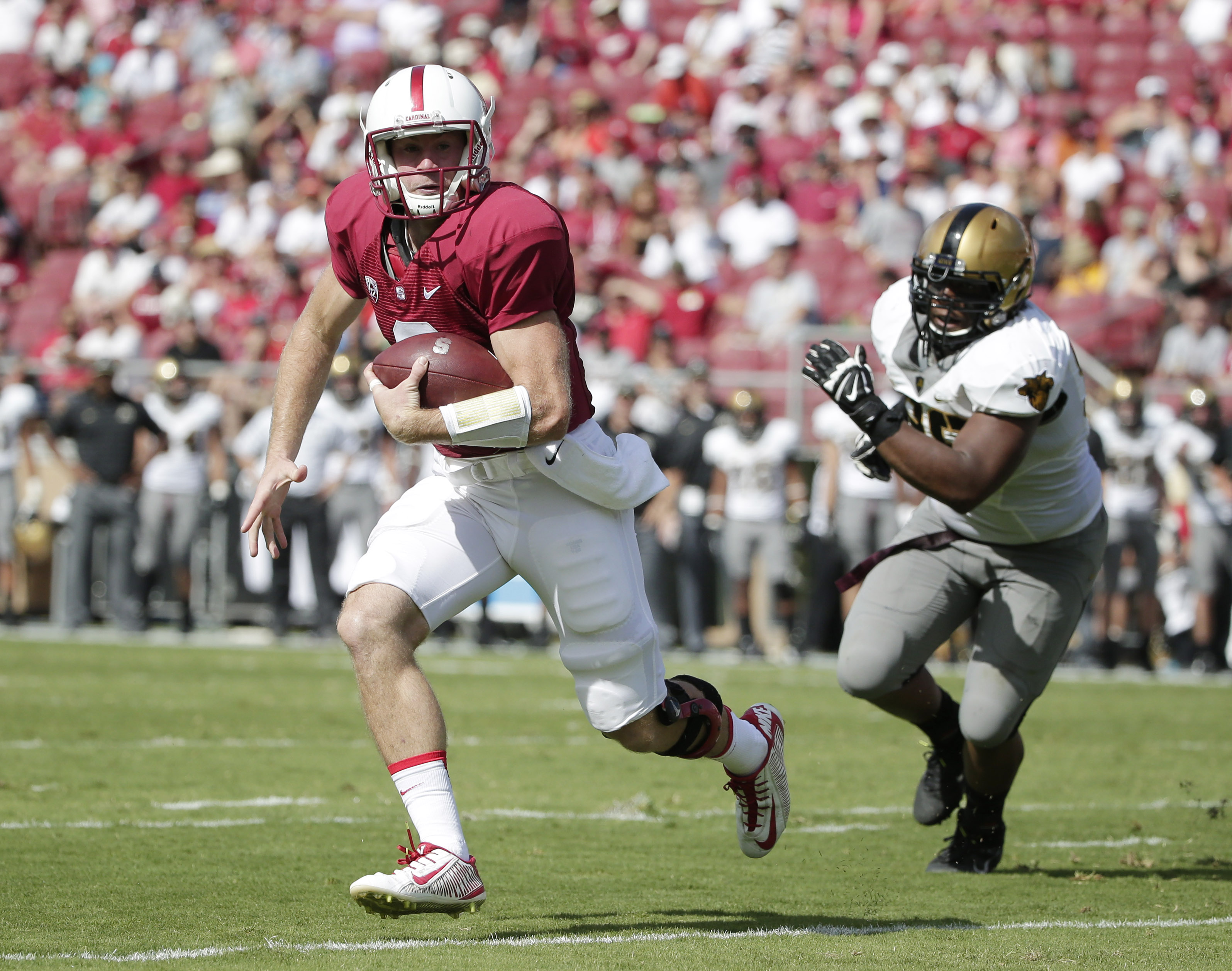 No. 16 Stanford using bye week to rest, recruit