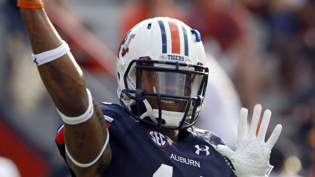 QBs share spotlight when Auburn visits K-State