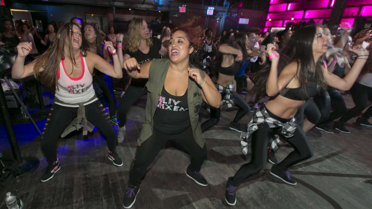 Dance workout puts moves on women's self-esteem