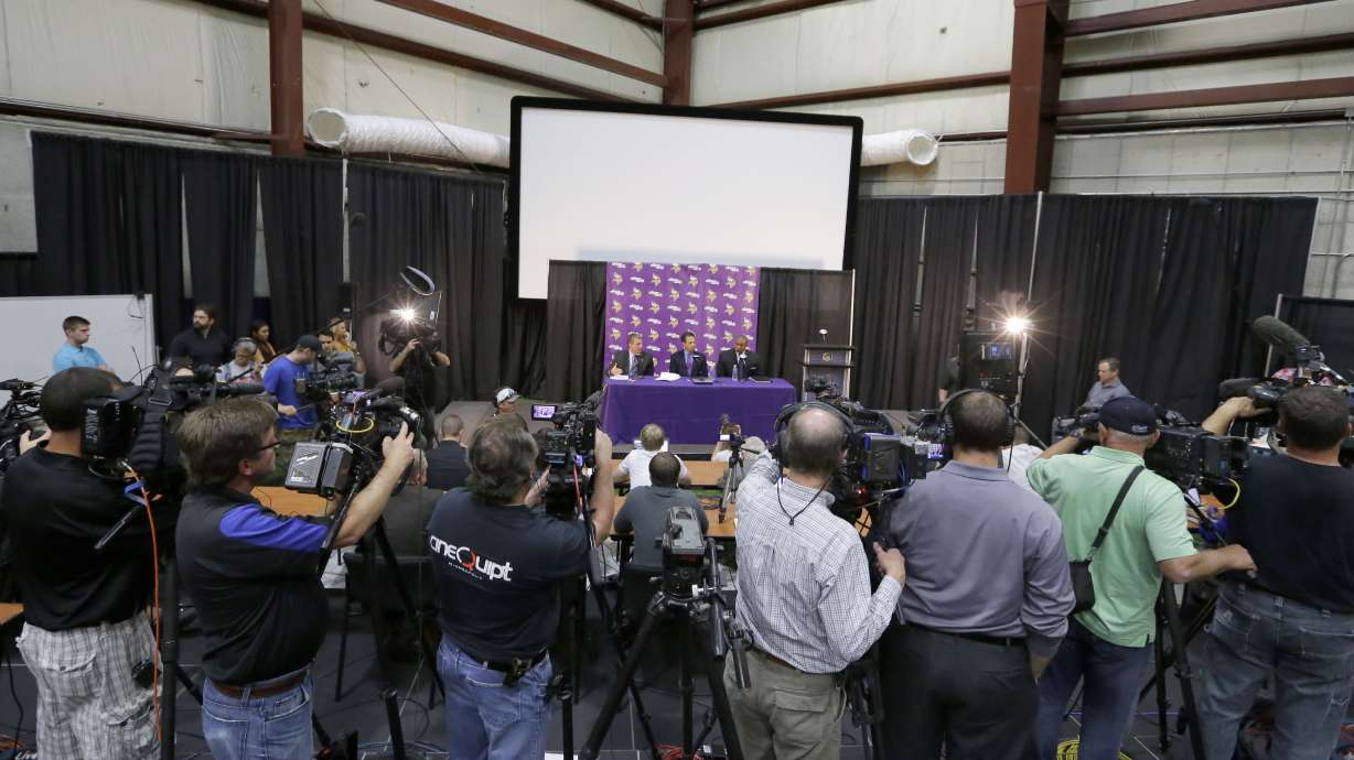 Vikings reconsider, put Peterson on paid leave