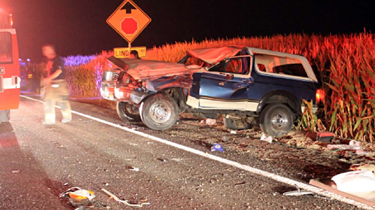 Sheriff: Burned armpit hair led to Idaho car crash