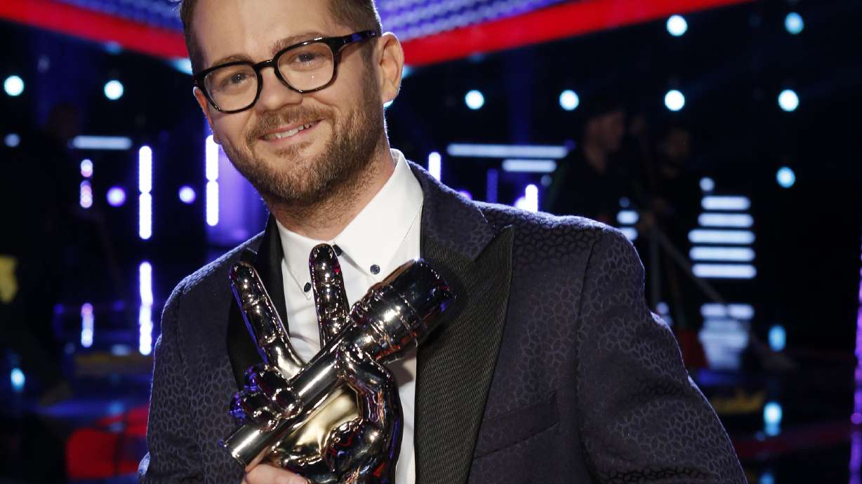 'The Voice' winner goes to Broadway's 'Pippin'