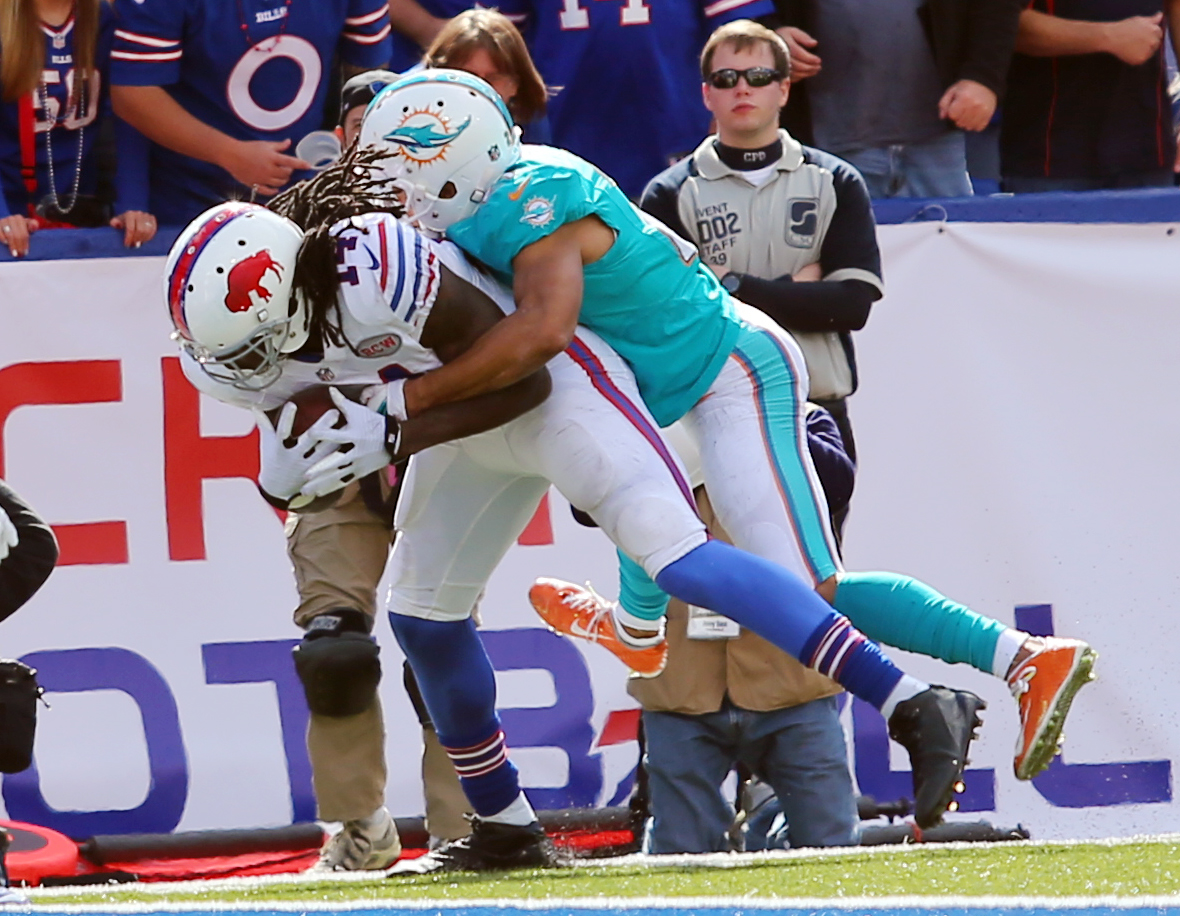 Bills WRs Watkins, Woods enjoy complementary start