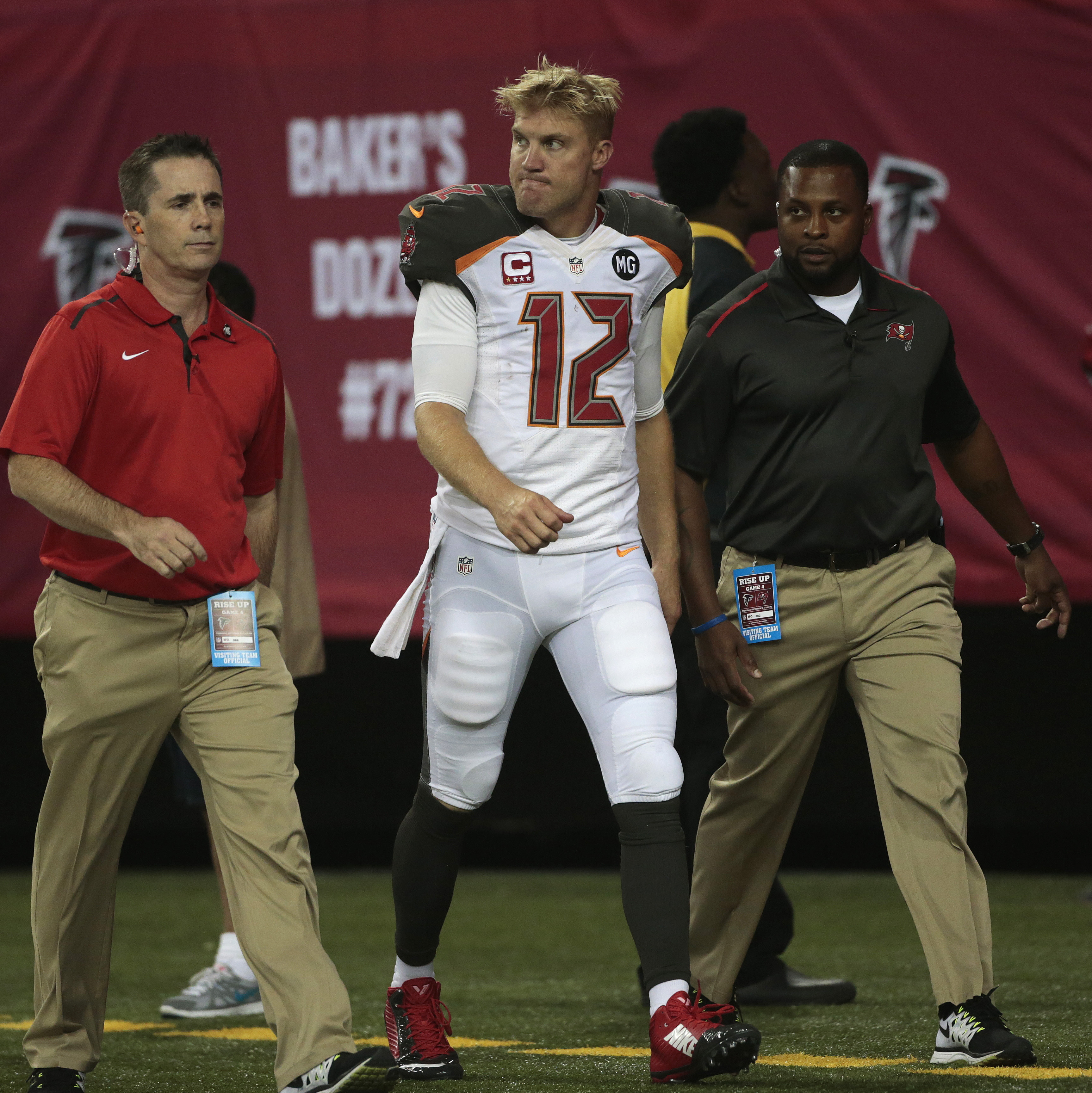 McCown, Douglas leave Bucs-Falcons with injuries