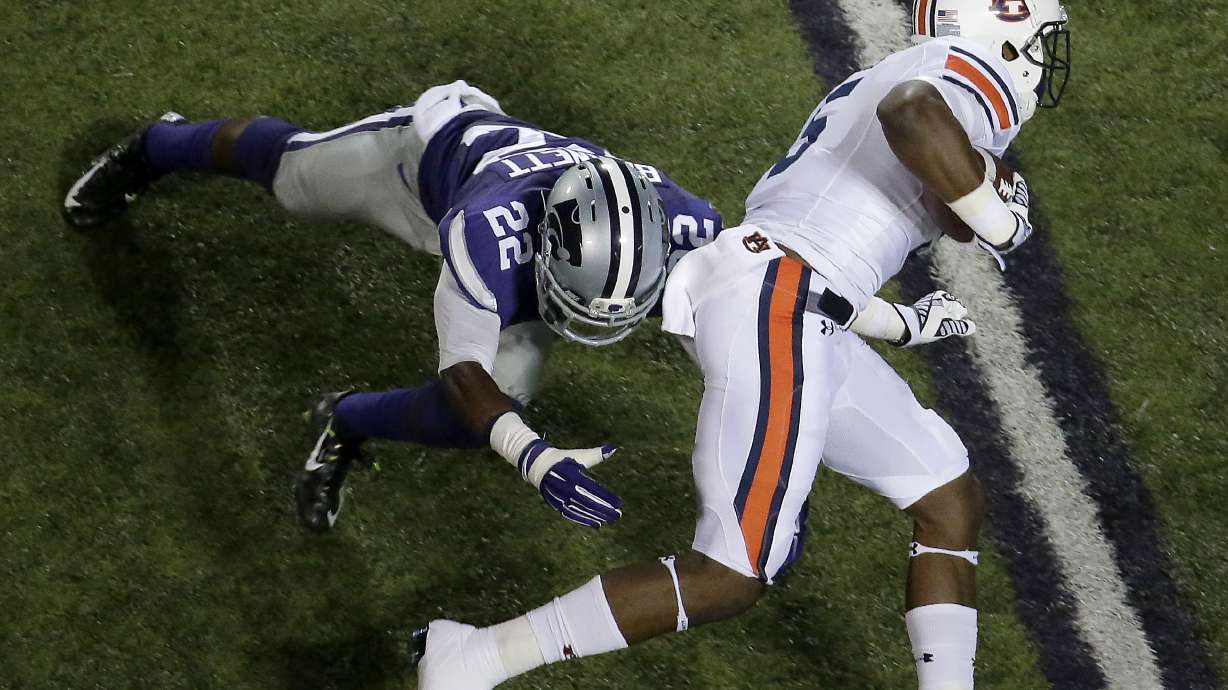 No. 5 Auburn holds off No. 20 K-State, 20-14