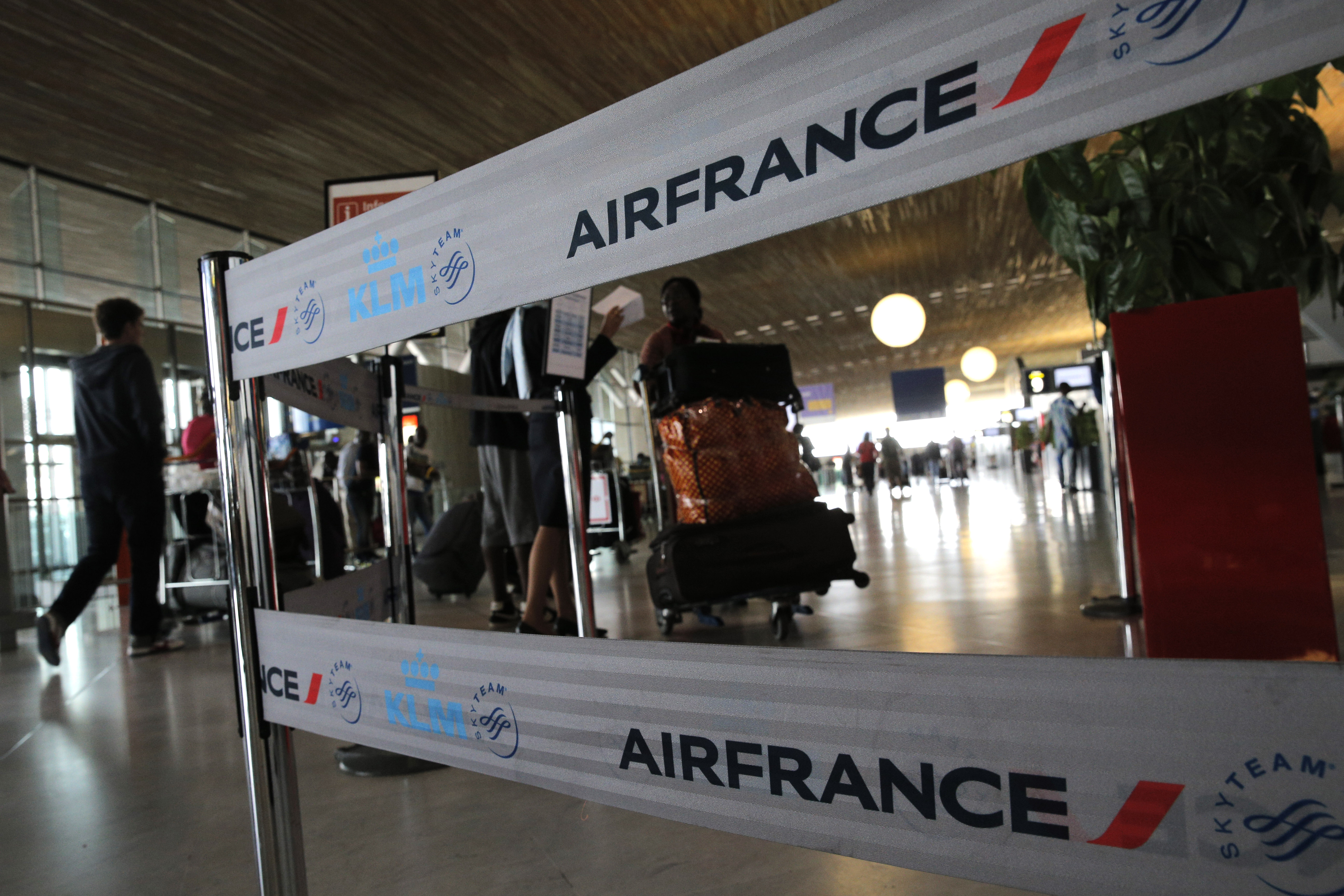 Air France pilots extend strike to Sept. 26