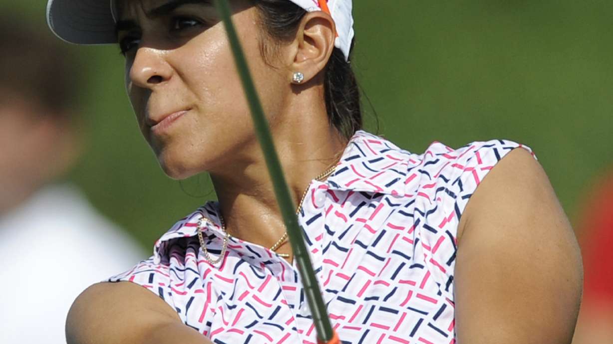 Paula Reto takes LPGA Tour lead in Alabama
