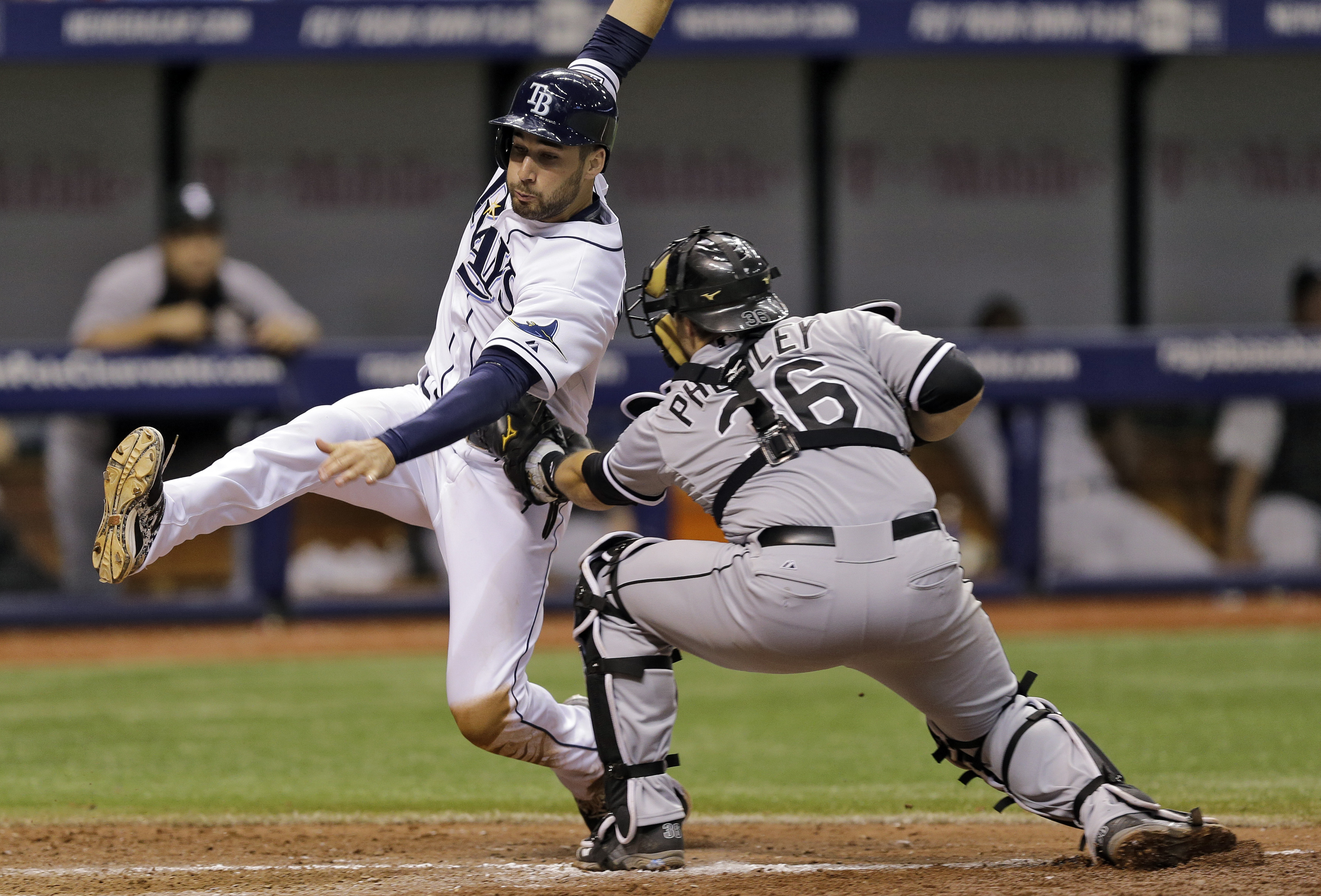 White Sox eliminate Rays from playoff contention