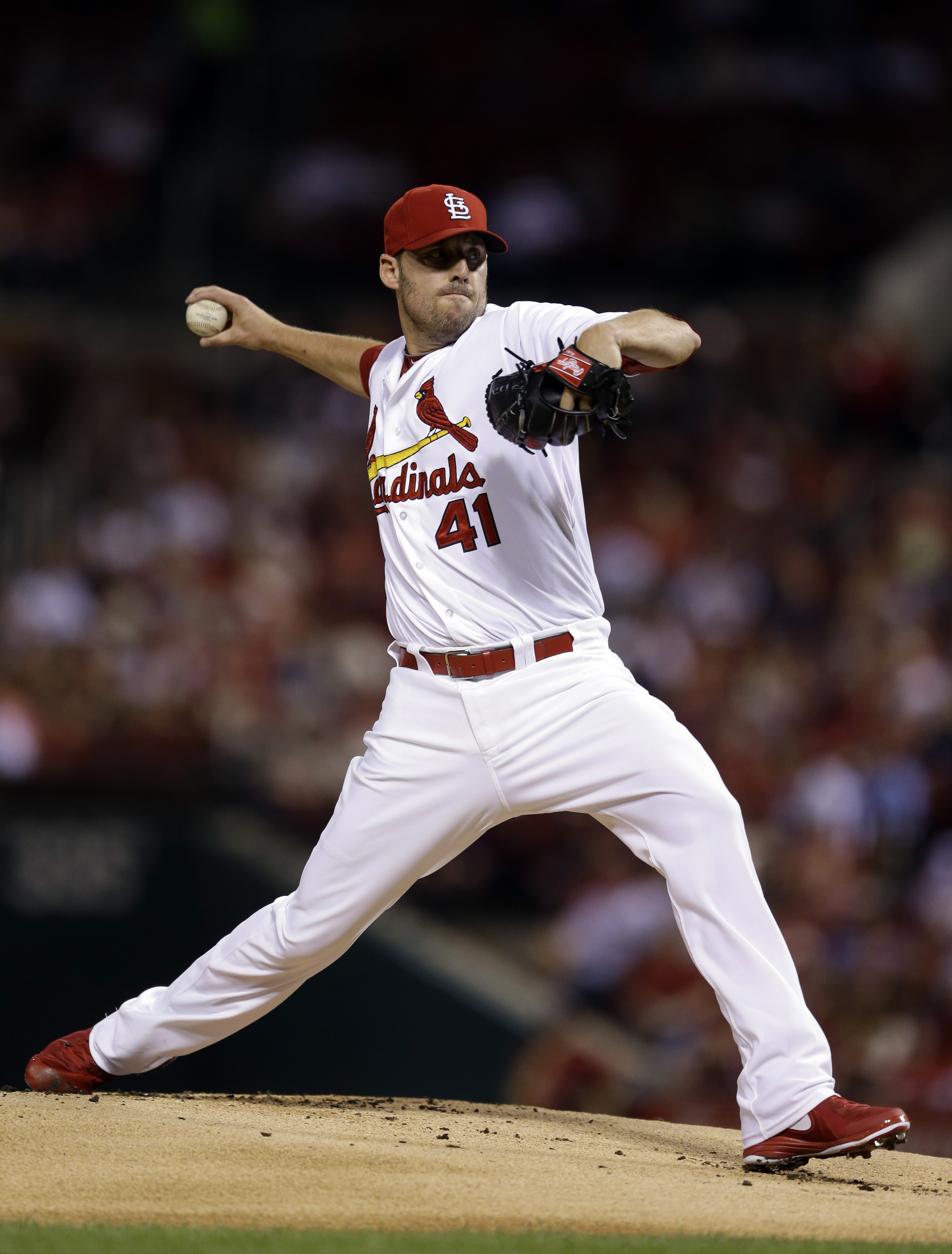 Reds lose another close one, fall 2-1 to Cardinals