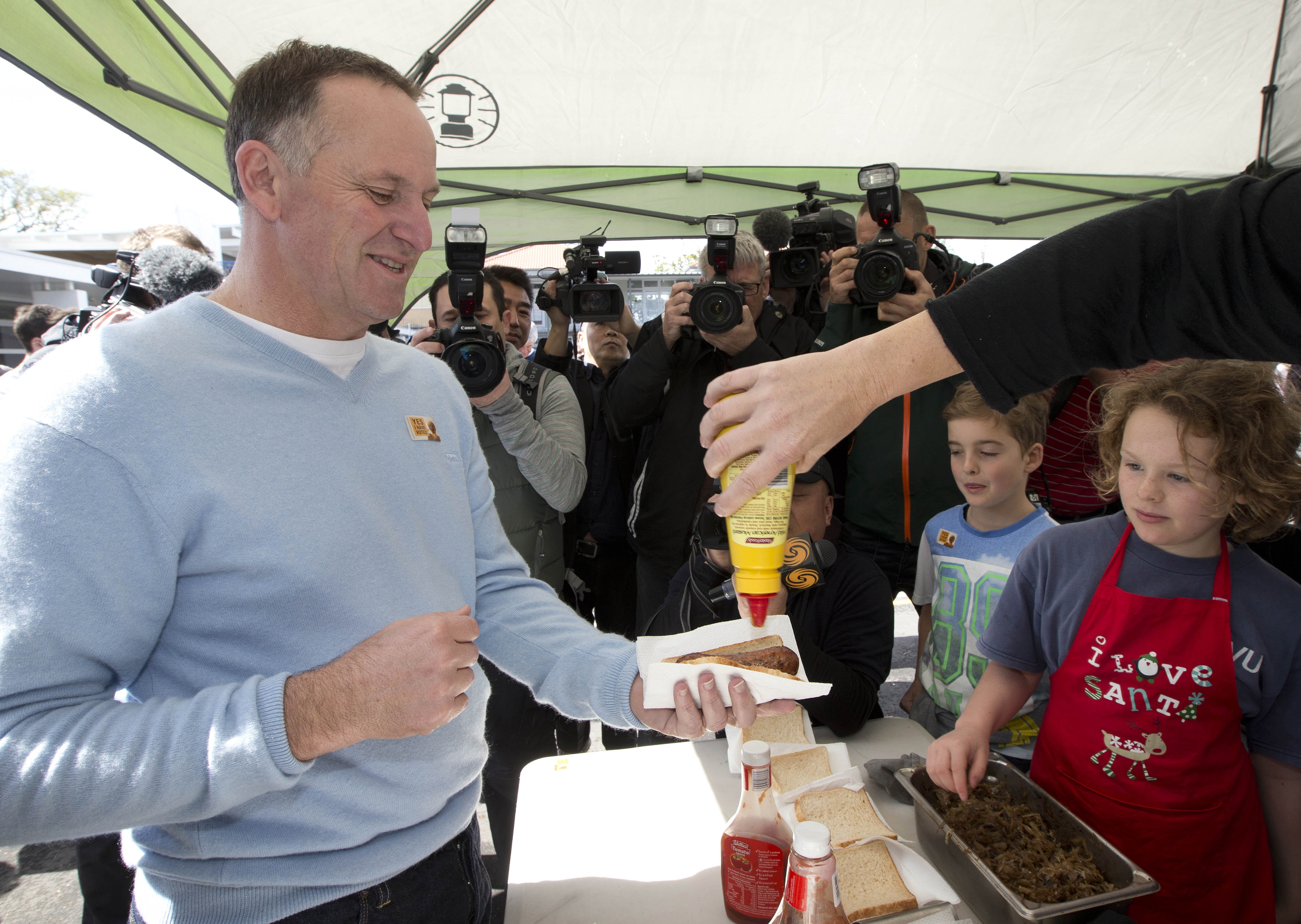 New Zealand prime minister wins 3rd term in office