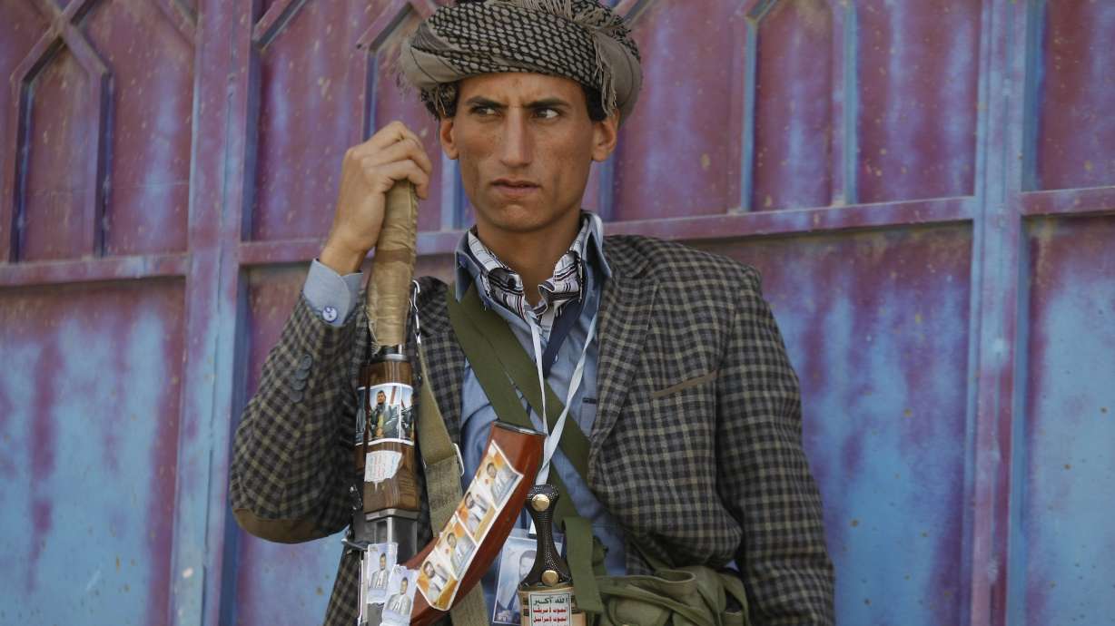 Yemen sets curfew as fighting roils capital