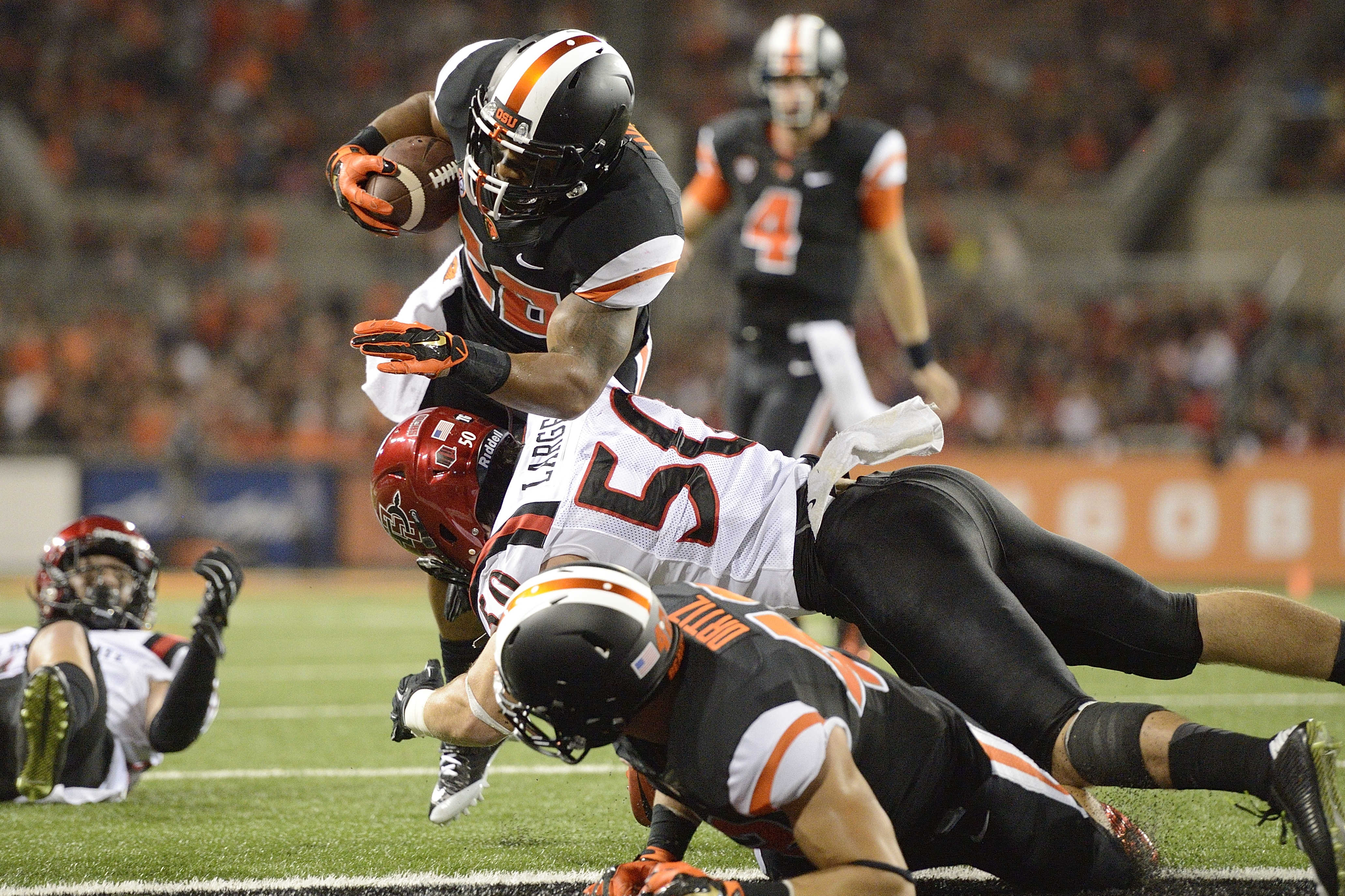 Oregon State downs San Diego State 28-7