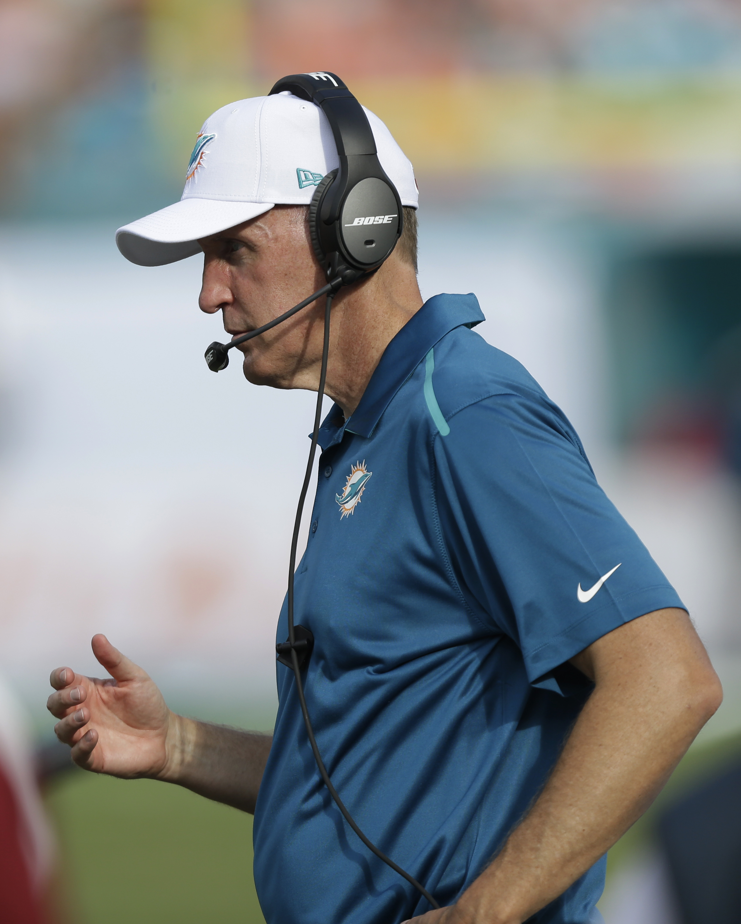Alex Smith leads Chiefs past Dolphins 34-15
