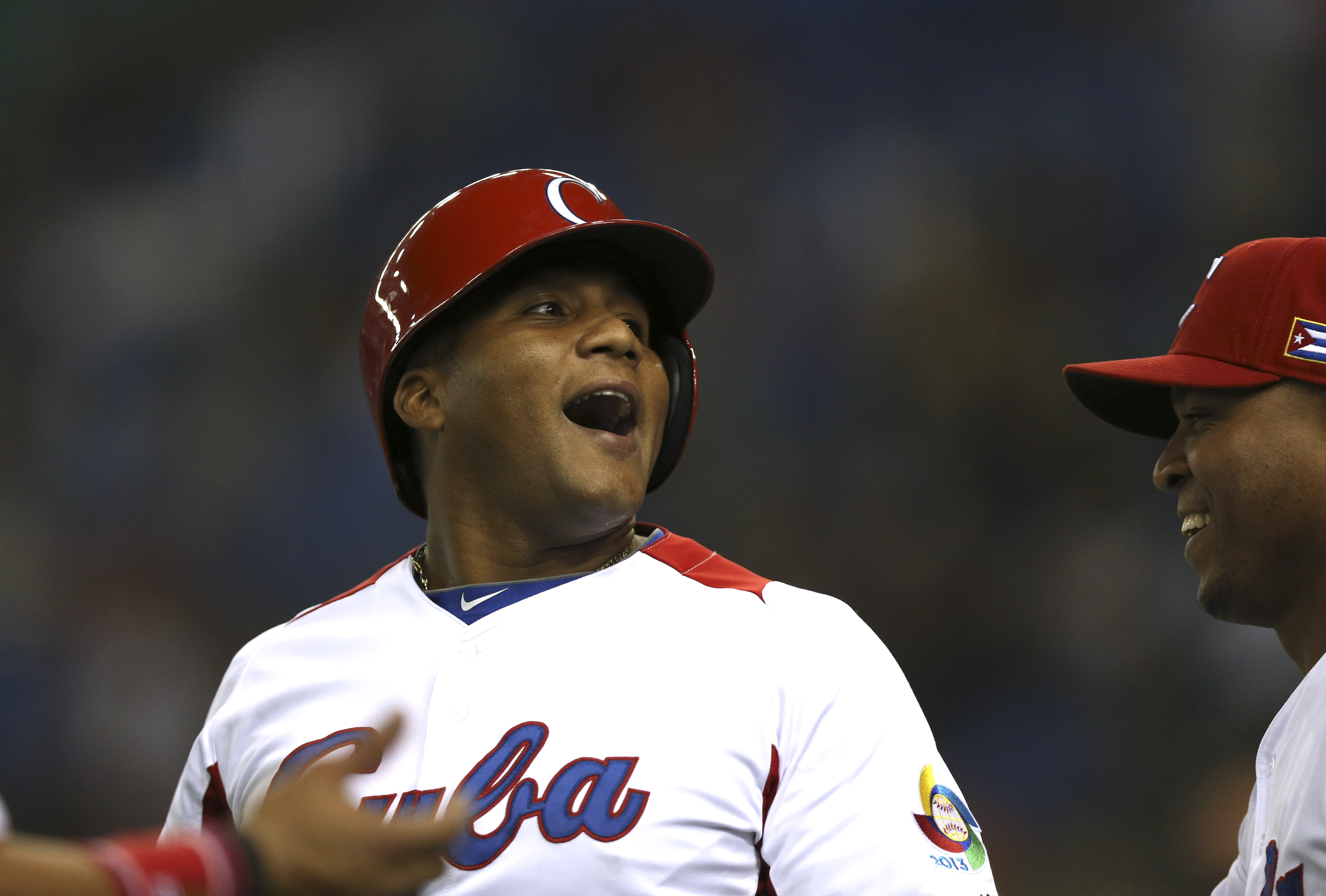 Cuban baseball opening runs into trouble