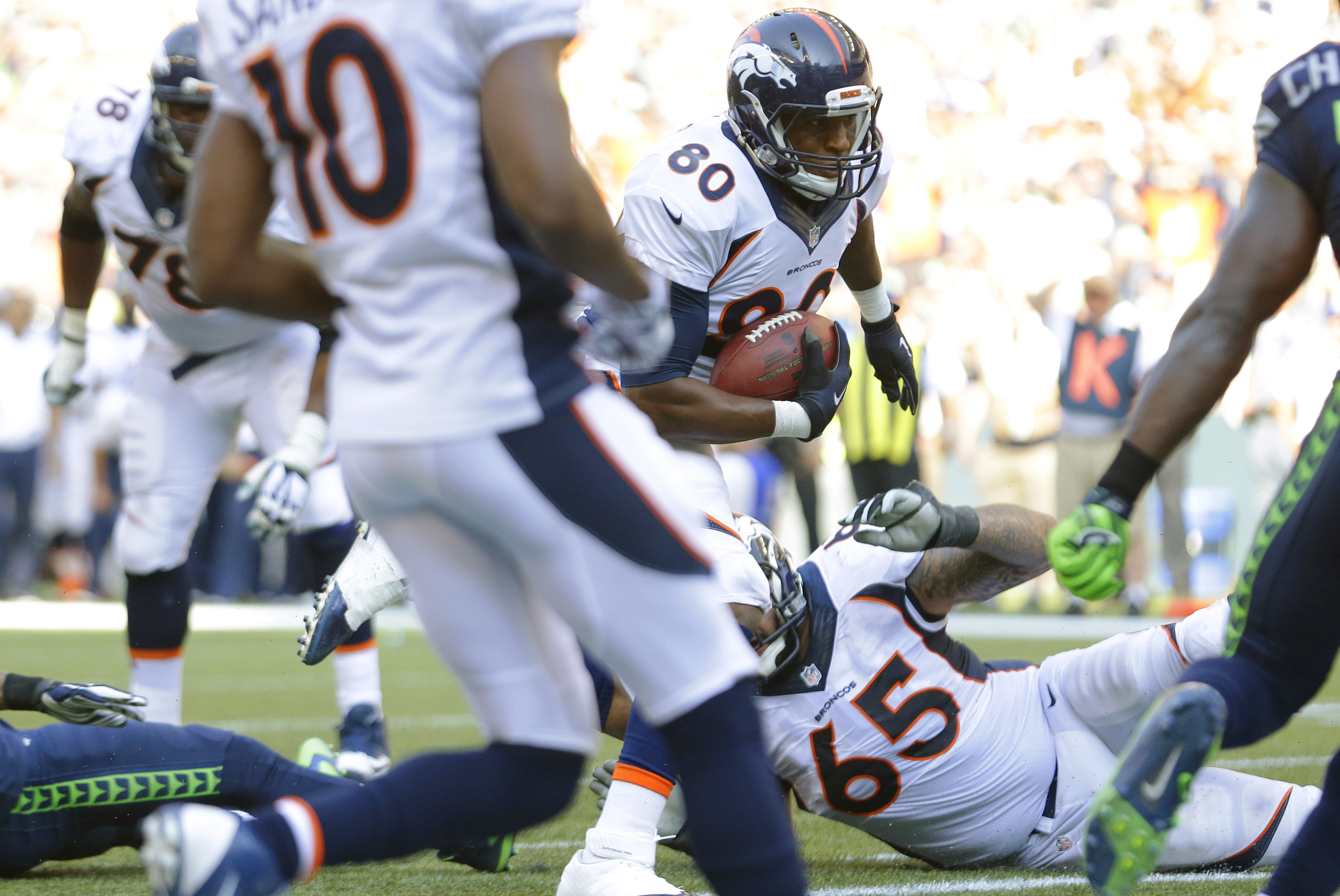 Seahawks hold off Broncos 26-20 in overtime